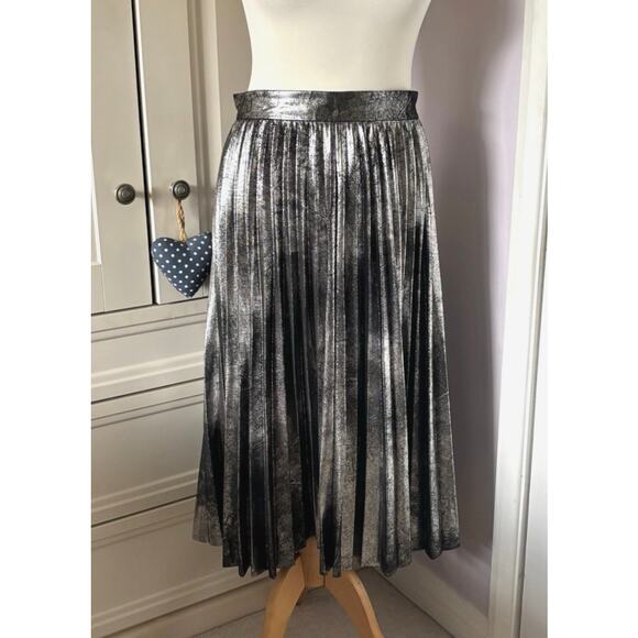 Zara Metallic Accordion Pleated Midi Skirt, Small - Picture 7 of 12